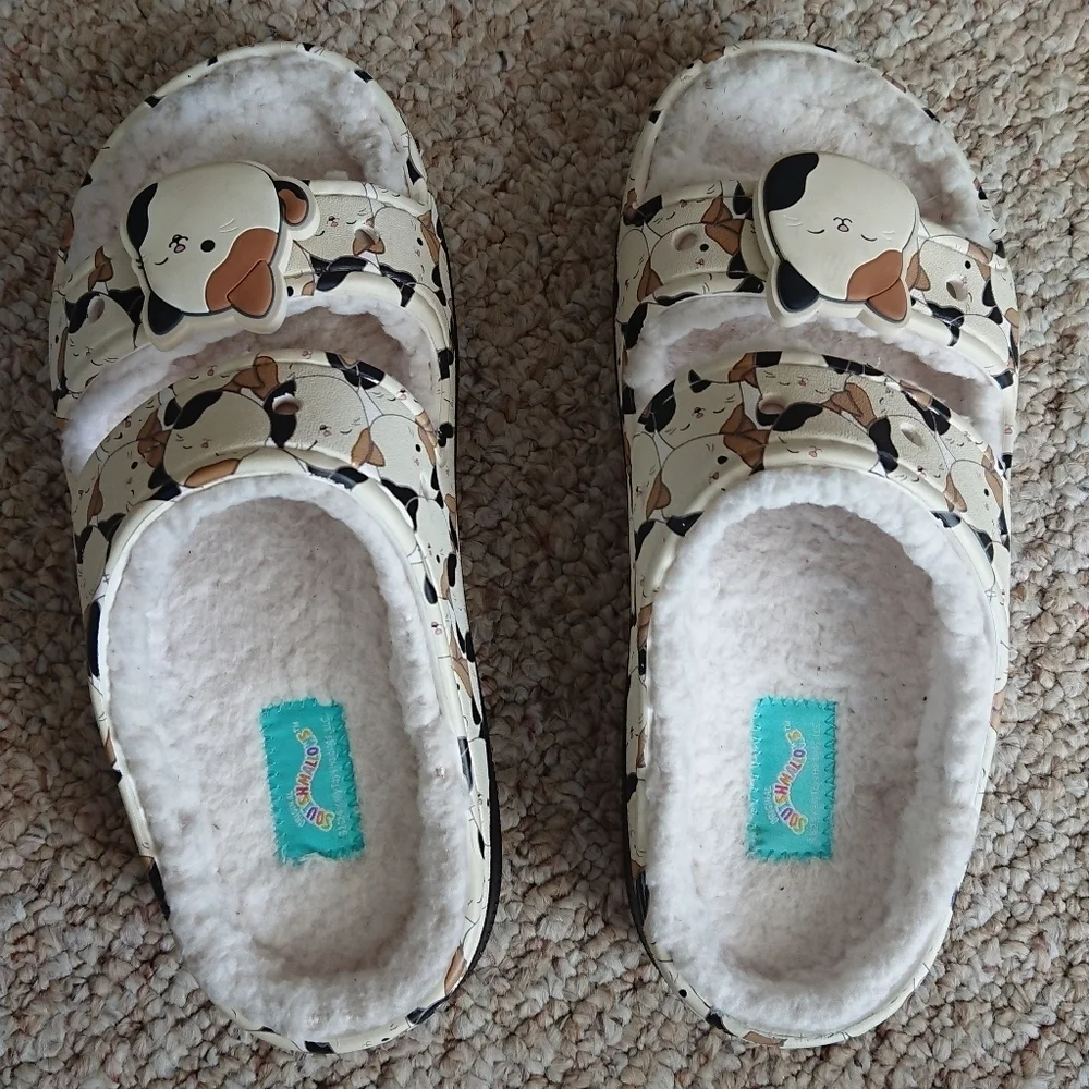 Crocs x Squishmallows Cam Cozzzy Sandal size 6